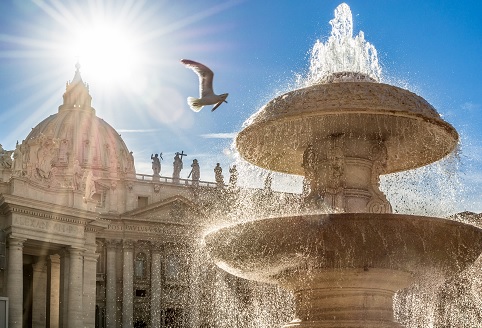 Roma - La Riva destra del Tevere fra sacro ed eroico